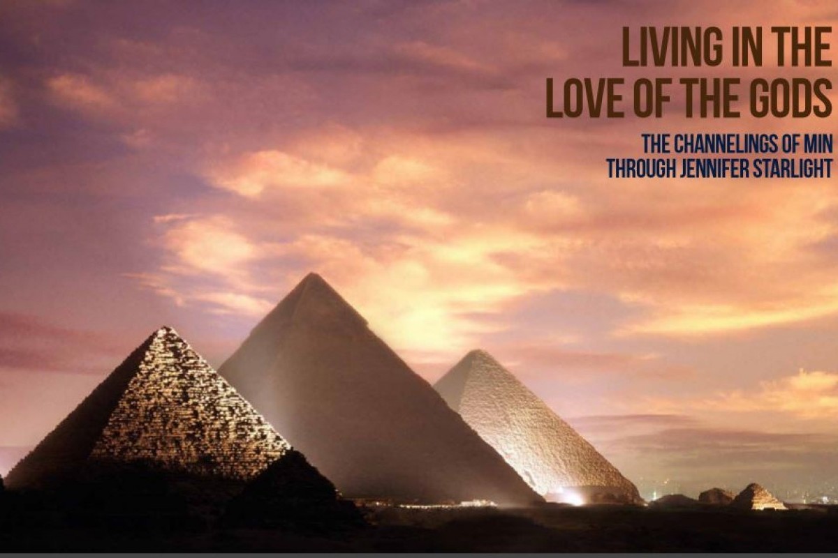 Jennifer Starlight & Min Tour of Egypt