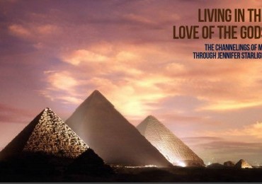 Jennifer Starlight & Min Tour of Egypt