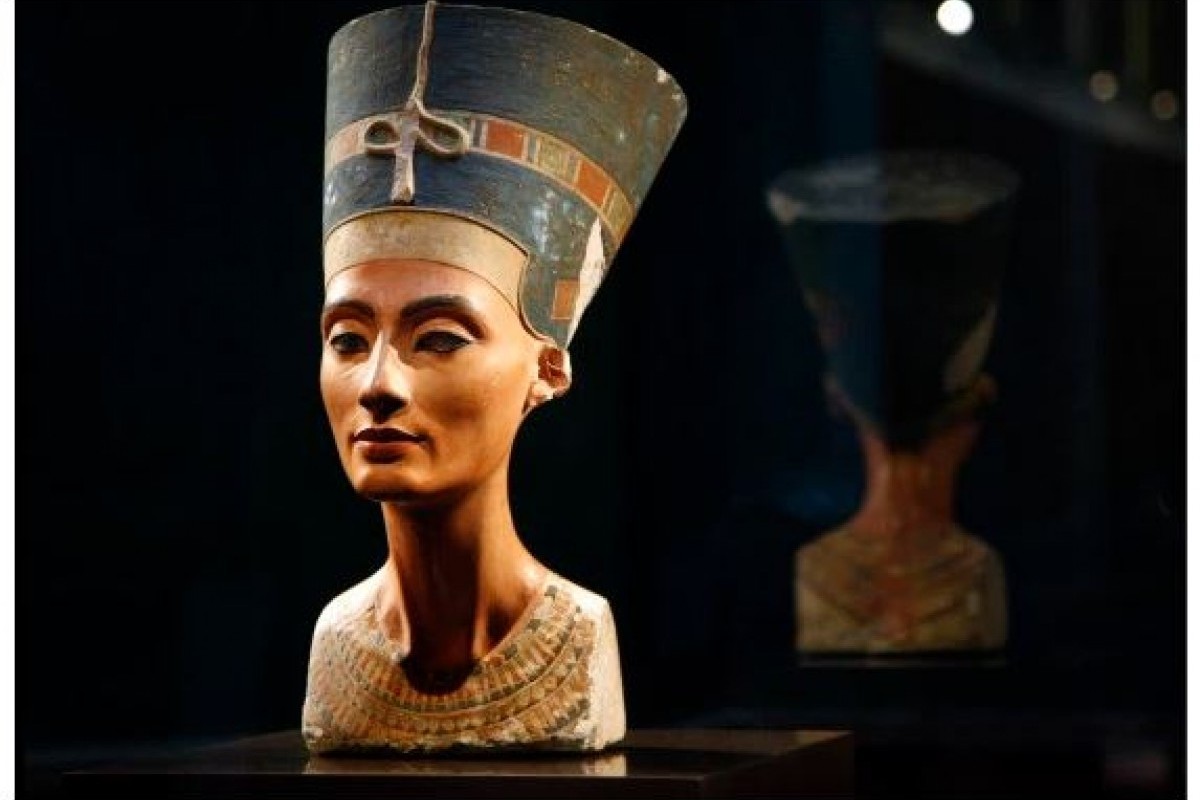 Finding Nefertiti